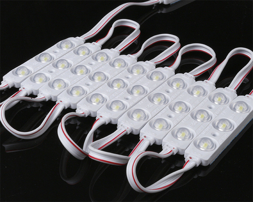 La inyección al aire libre del RGB de la caja de luz del módulo de la muestra smd2835 del módulo 0.6w del poder más elevado 12v 3Leds llevó los módulos