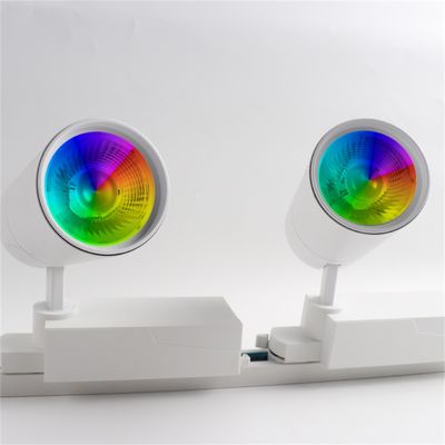 24V RGBW 40W Color Sala de interior Techo montado luz de pista LED con 3000K-6000K temperatura de color