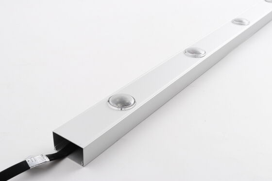 Luces de punto LED RGBW de larga distancia de transmisión IP67 a prueba de agua de 12V 24V 36V, iluminación decorativa navideña para fachadas de edificios al aire libre