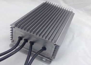 Alta eficiencia energética Fuerte adaptabilidad 110V 220V AC Fuente de alimentación LED Driver IP67 Impermeable